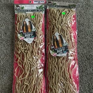 2 unopened packs of blond loc hair.
